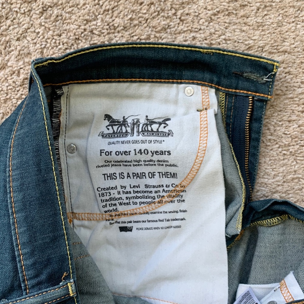 511 Levi’s - Picture 6 of 6